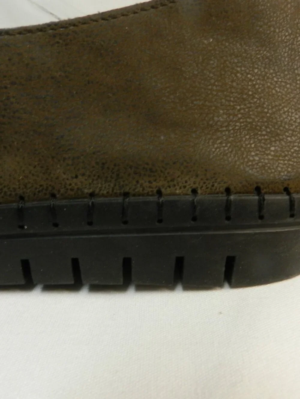 Easy Street Fresh Size Sz 10 Wide brown faux leather comfort slip on Worn Once